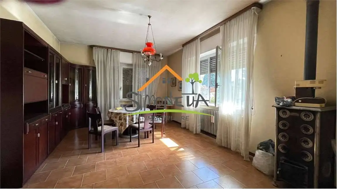 Villa bifamiliare, buono stato, 340 m², Centro, Bellinzago Novarese - foto 5