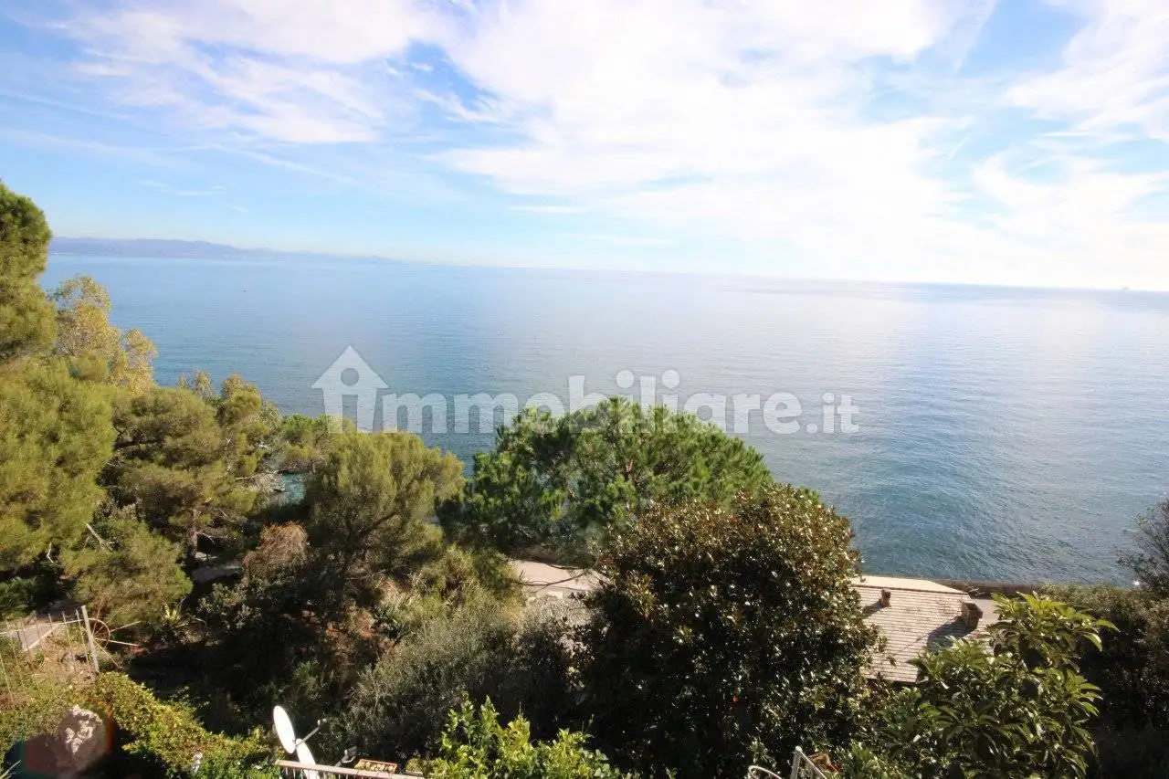 Appartamento in vendita a Varazze