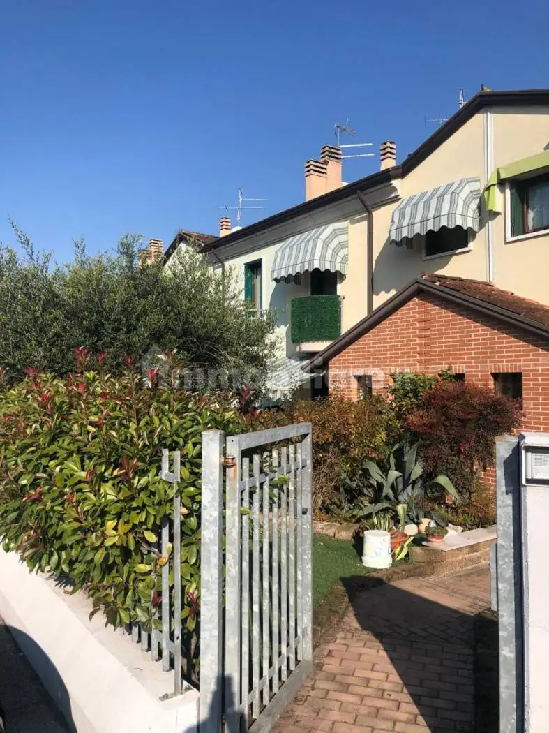 Villetta a schiera in vendita a Oppeano