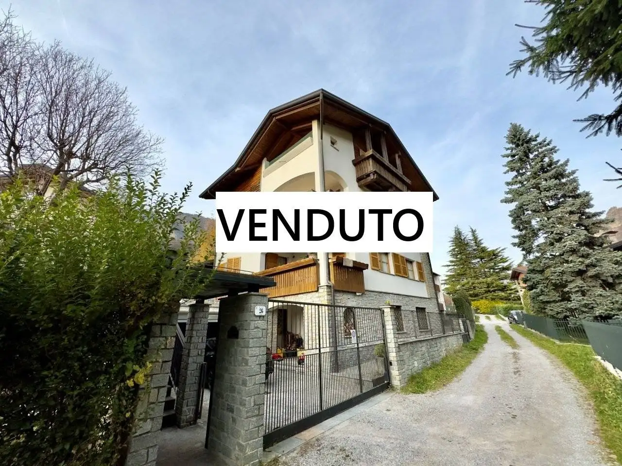 Appartamento in vendita a Ballabio