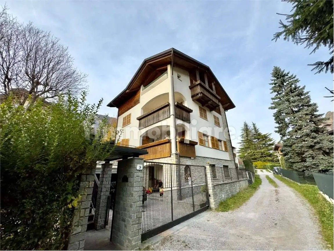 Trilocale via roma , 26, Centro, Ballabio - foto 2