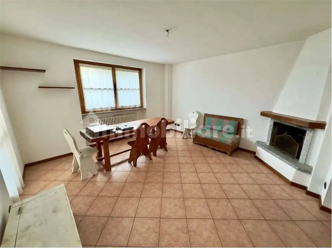 Trilocale via roma , 26, Centro, Ballabio - foto 4