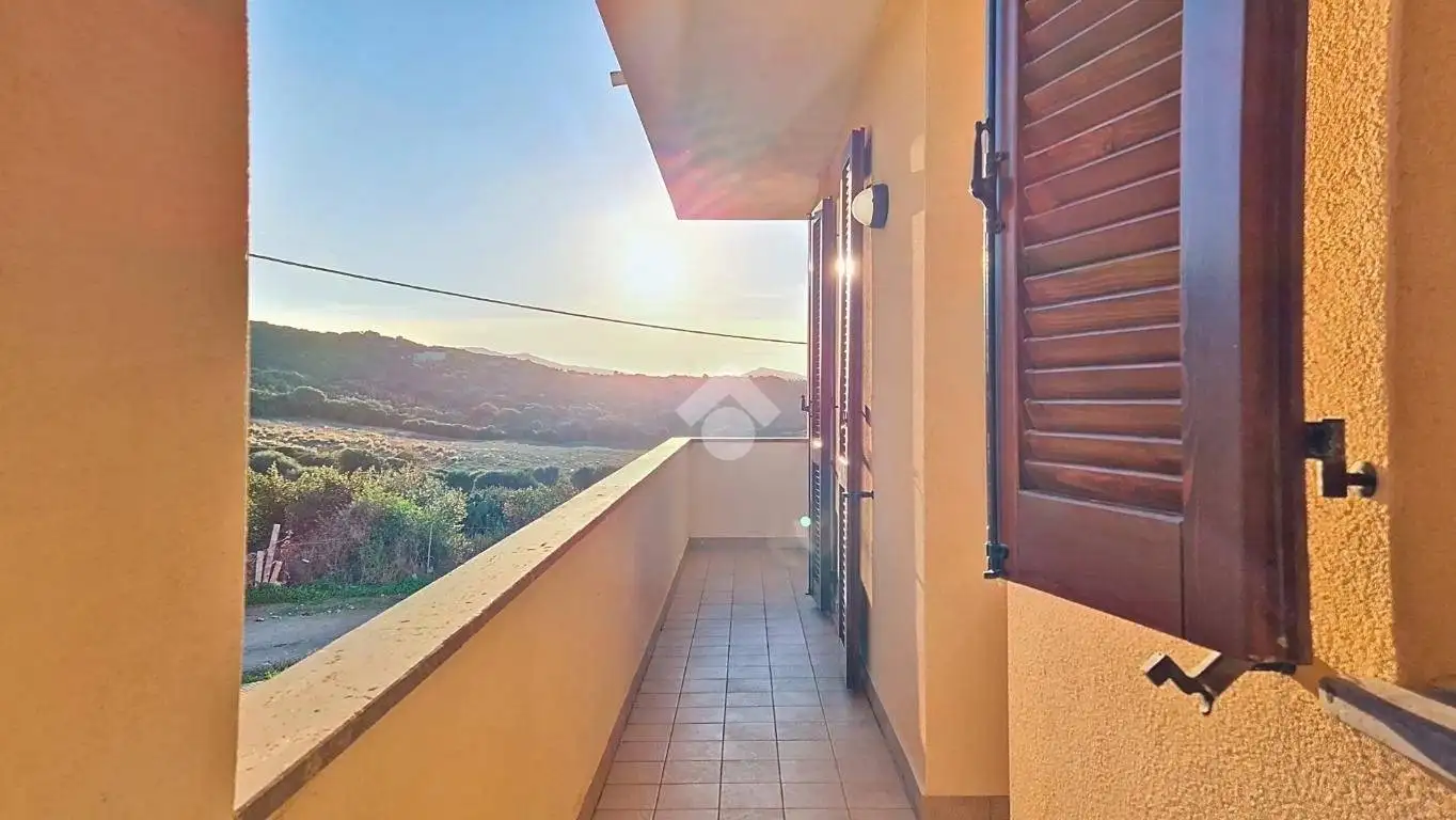 Trilocale via Eleonora D'Arborea 105, Castelsardo - foto 2