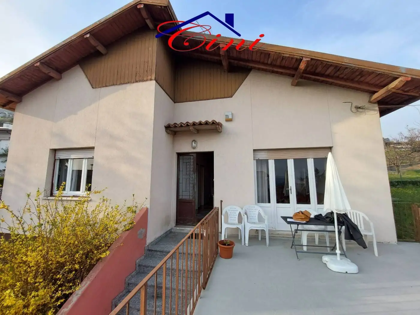 Villa in vendita a Civate