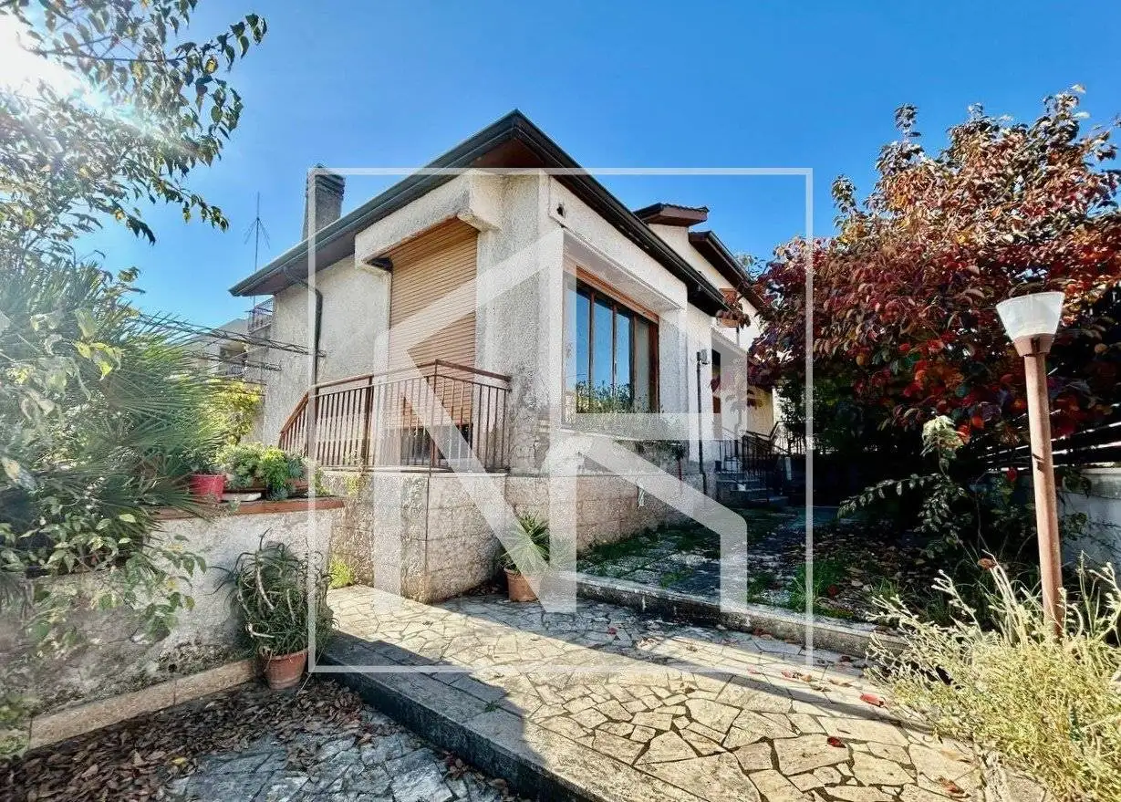 Villa in vendita a Roma