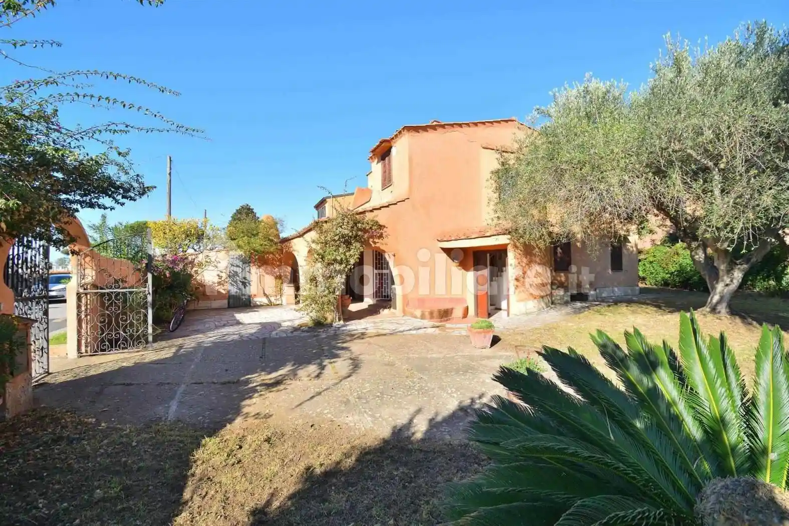 Villa in vendita a Ardea