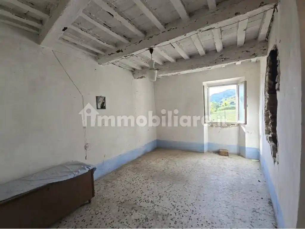 Terratetto unifamiliare 234 m², da ristrutturare, Centro, Mercato Saraceno - foto 4