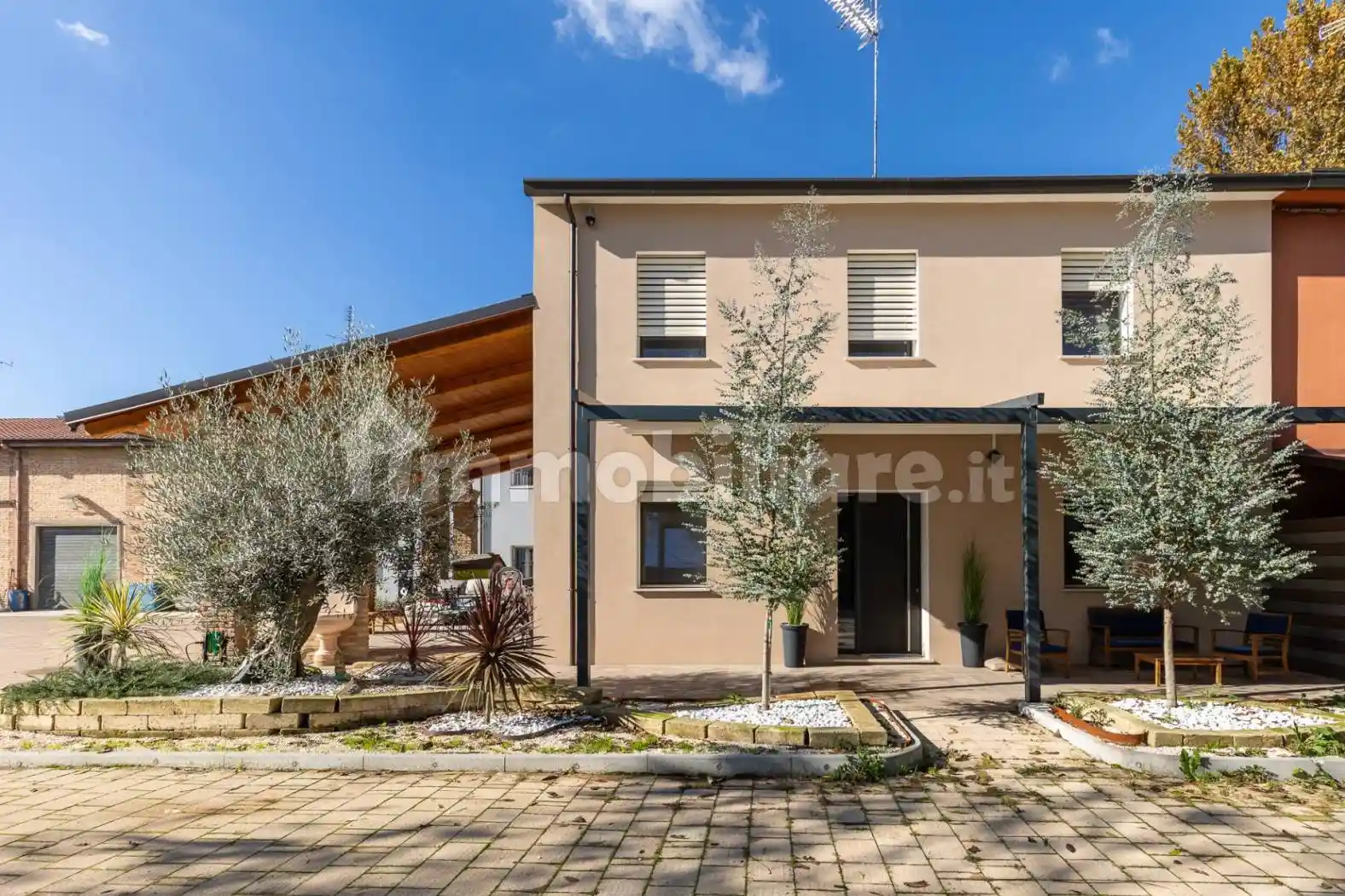 Villa in vendita a Lugo