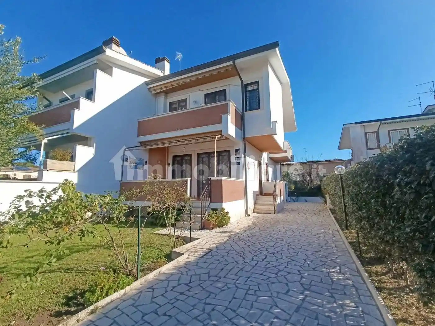 Villa in vendita a Anzio