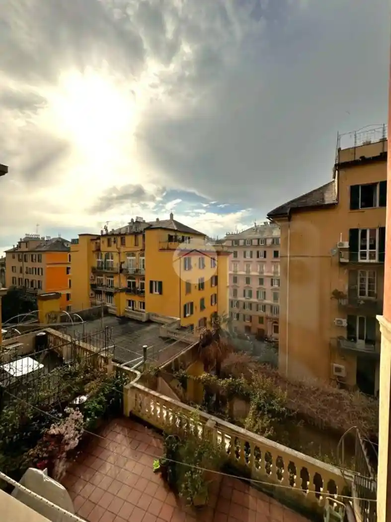 Appartamento in vendita a Genova