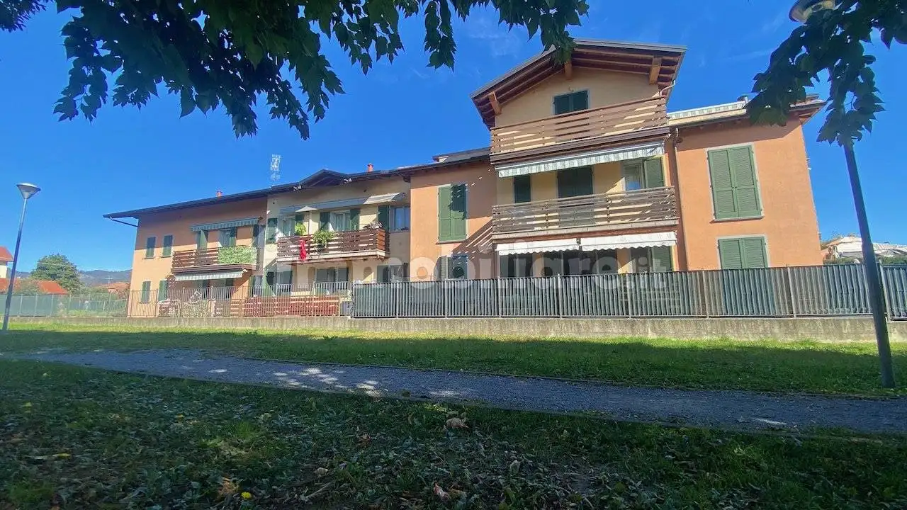 Bilocale via Perego, 21, Calusco d'Adda - foto 2