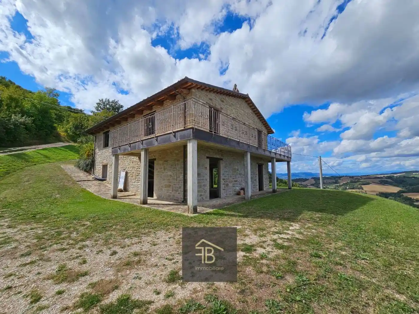 Rustico - Casale in vendita a Pergola