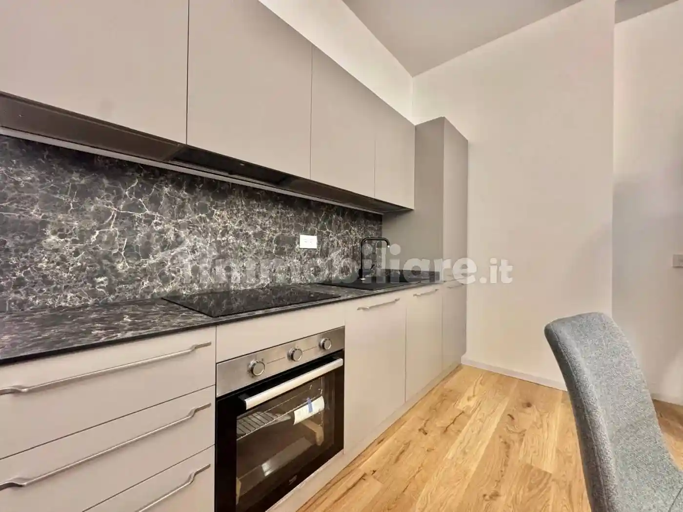 Bilocale via Giulio Cesare Procaccini 35, Paolo Sarpi, Milano - foto 2