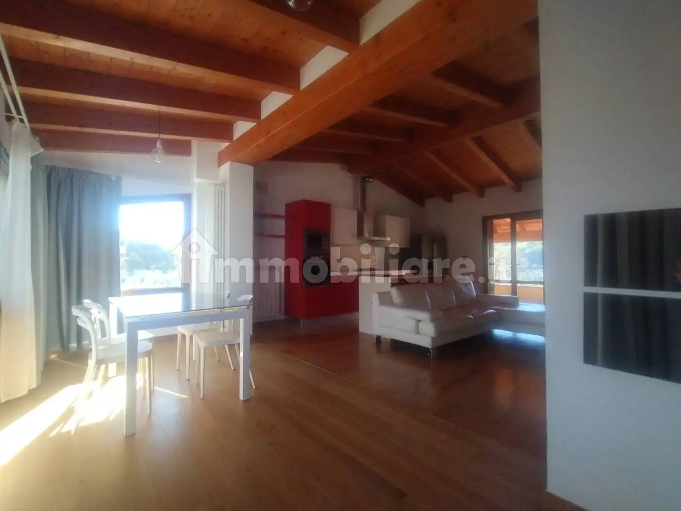 Appartamento in vendita a Mombaroccio