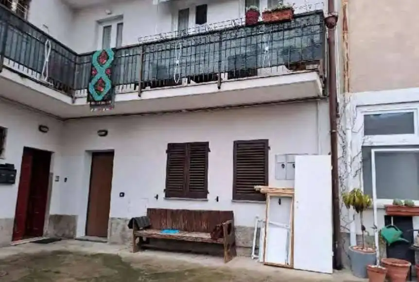 Appartamento in asta a Veniano