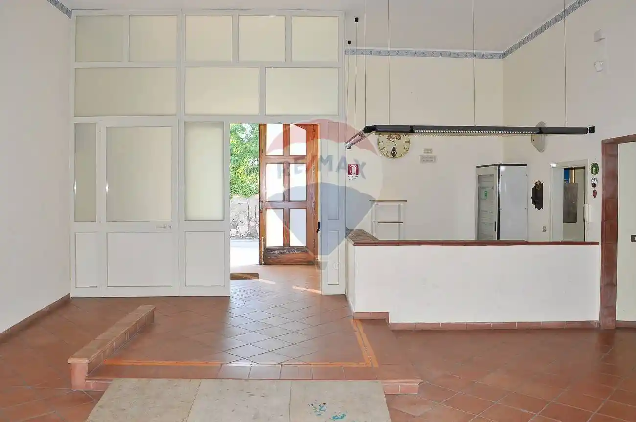 Palazzo - Edificio in Vendita - foto 4