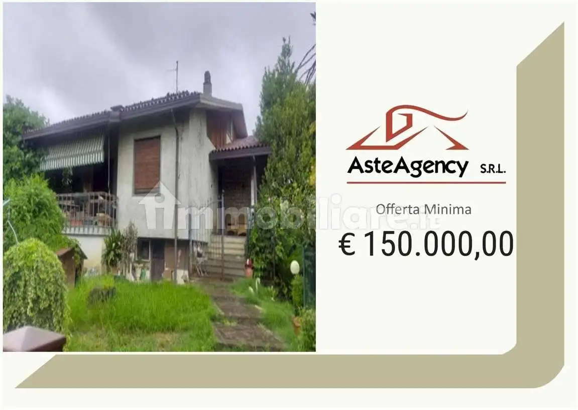 Villa in asta a Monte Cremasco