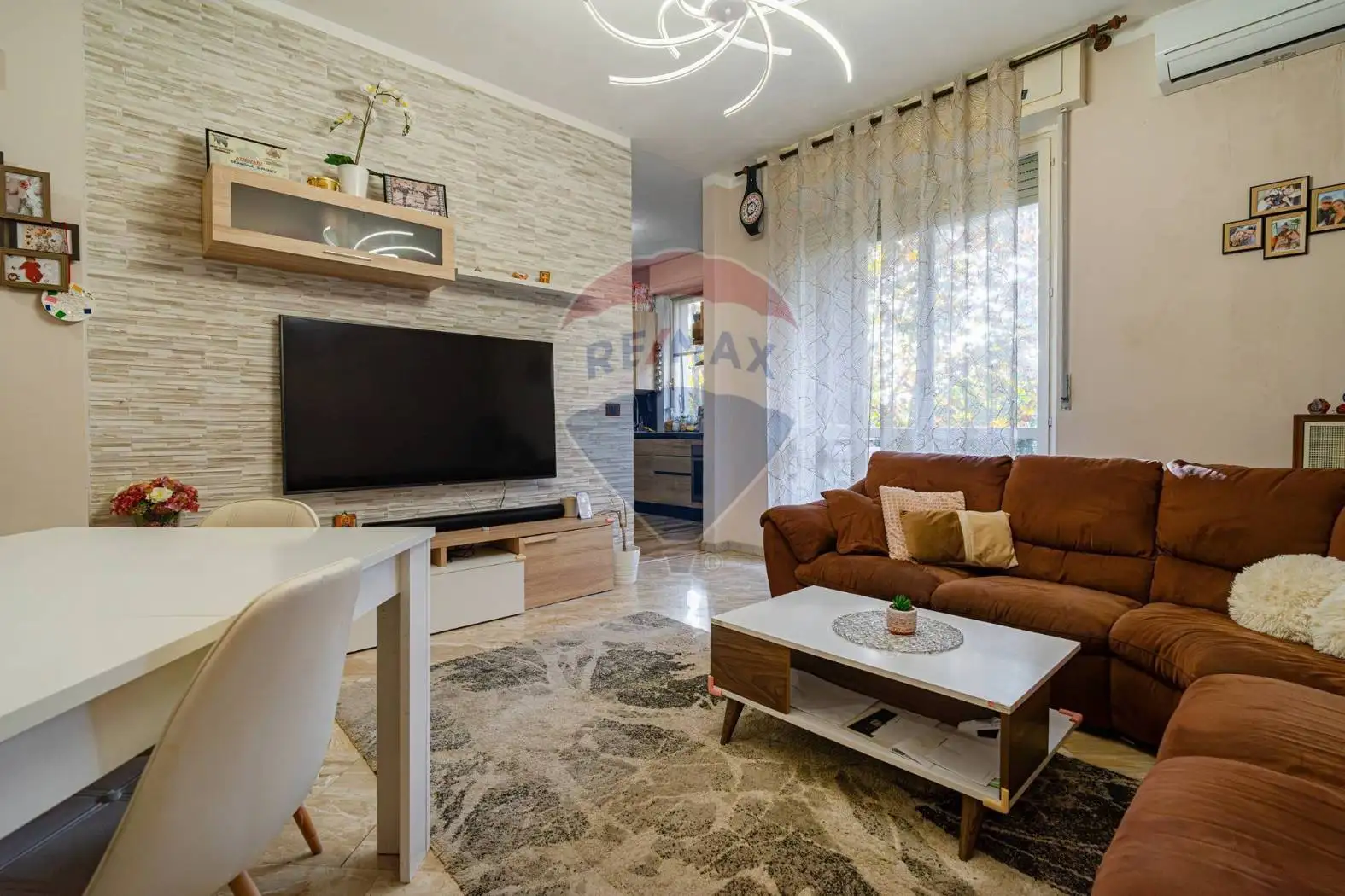 Appartamento in vendita a Rho