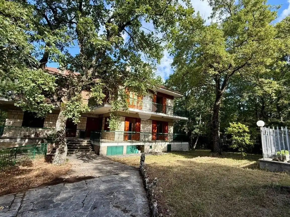 Villa in vendita a Ascoli Piceno