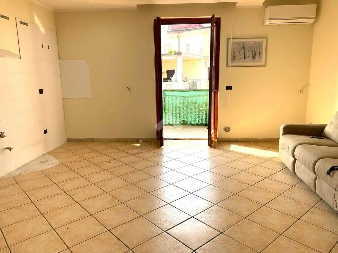 Trilocale via O  Roberto Felice Bigliardo 64, Acerra - foto 3