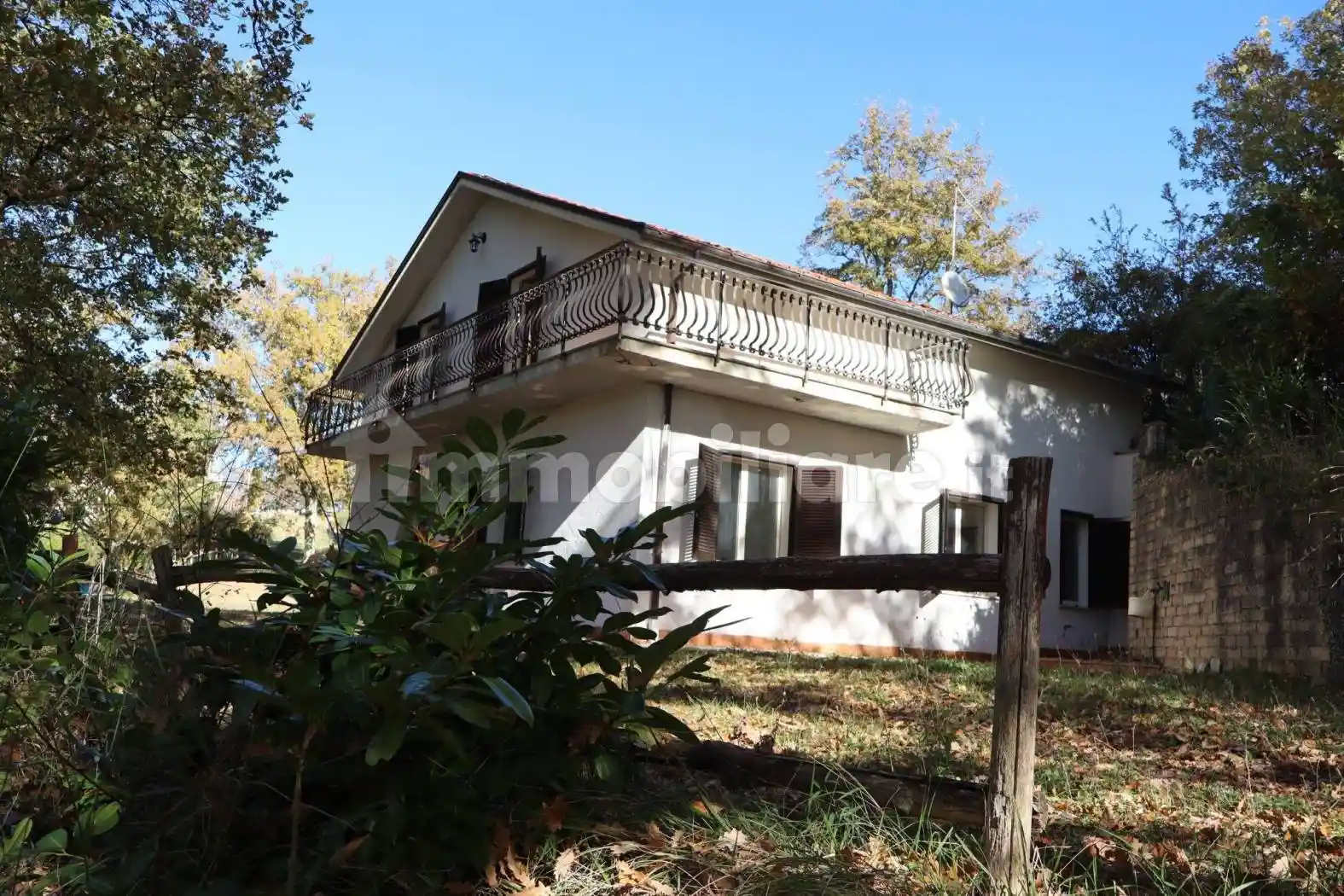 Villa in vendita a Rocca Sinibalda