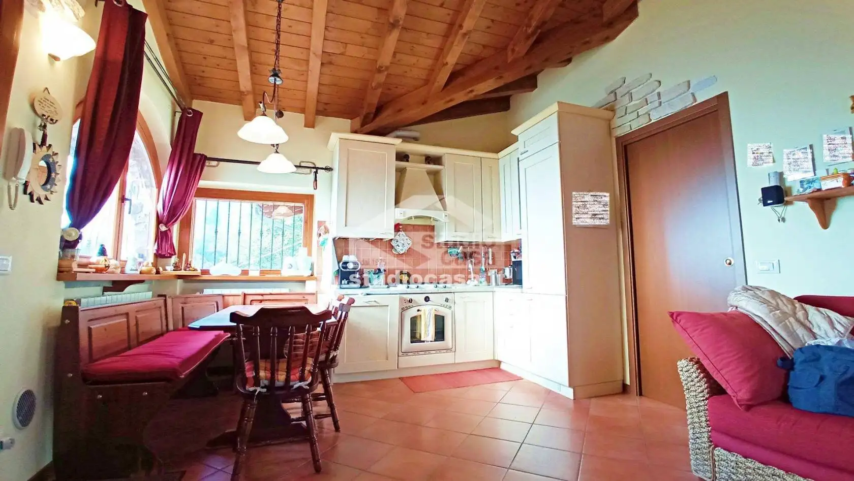 Appartamento in vendita a Oneta