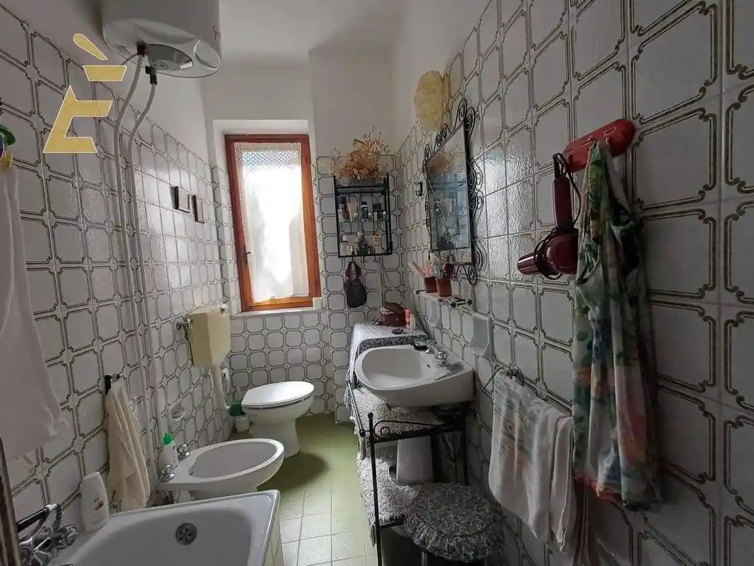 Quadrilocale via Martini 16, Centro, Viola - foto 4