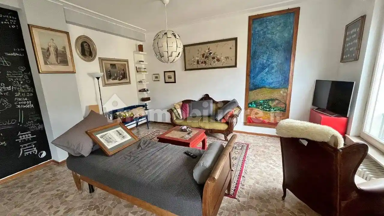 Appartamento in vendita a Parma