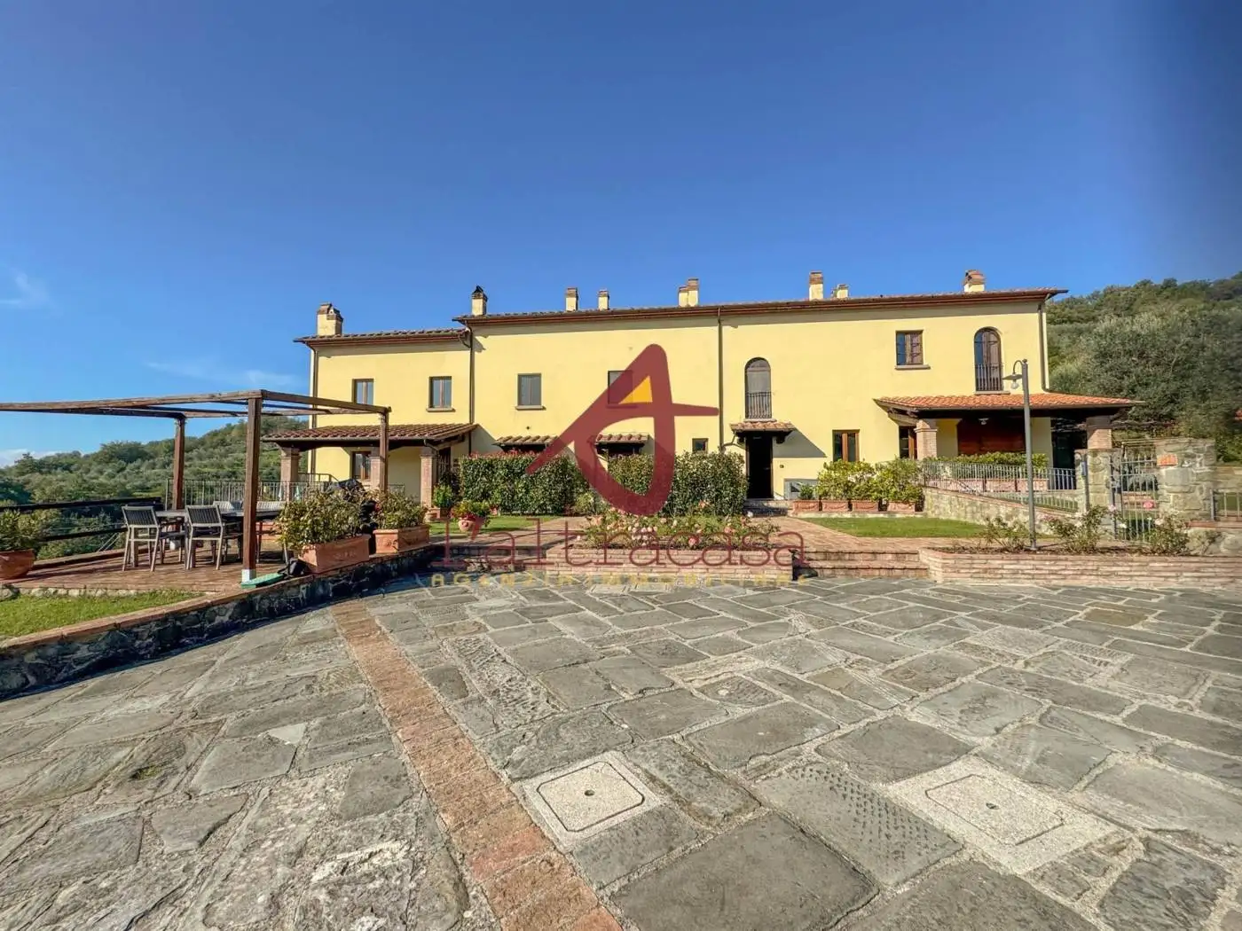 Rustico - Casale in vendita a Larciano