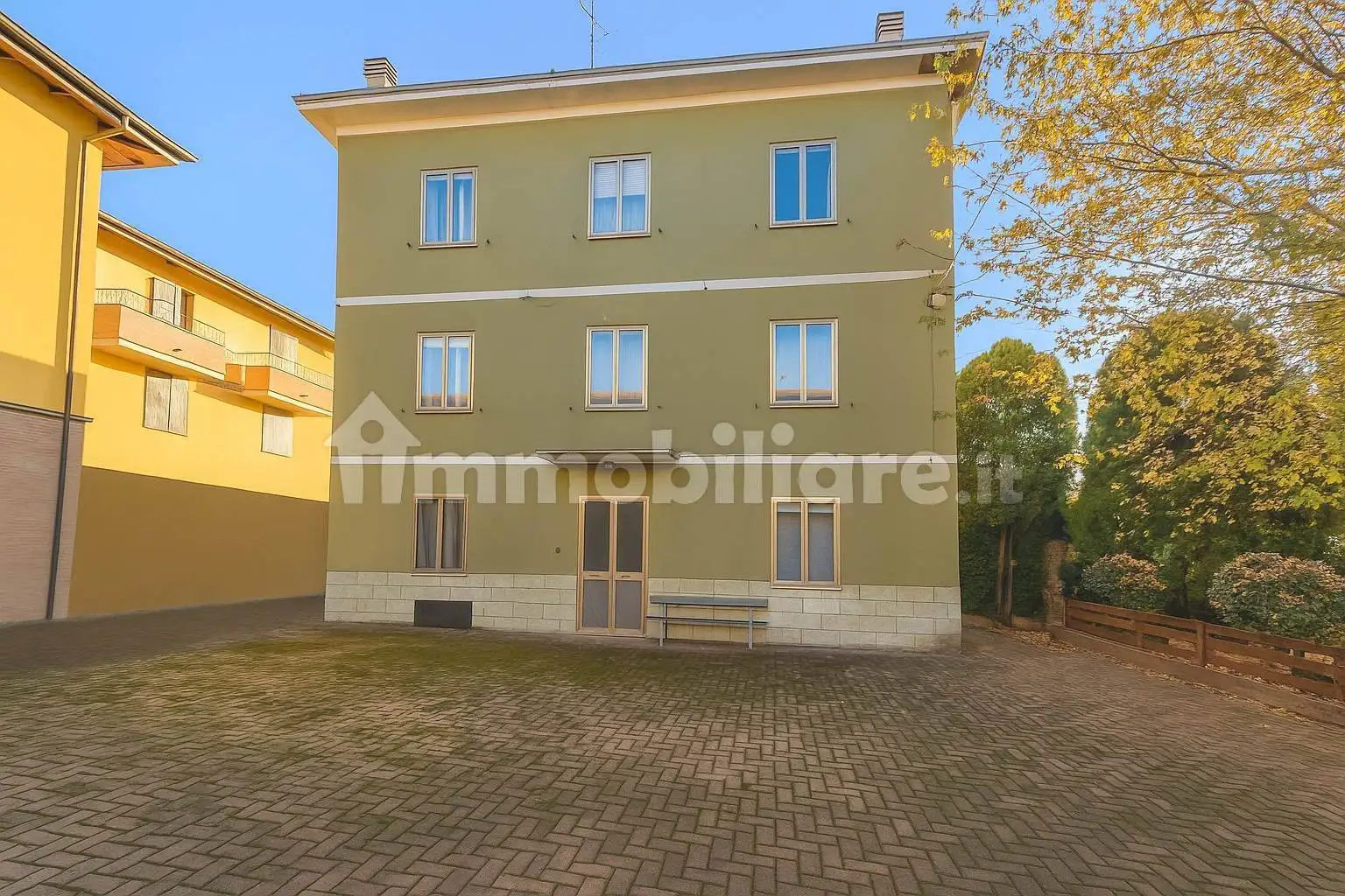 Casa indipendente in vendita a Modena