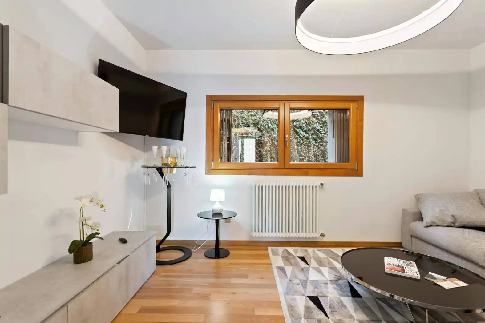 Appartamento in affitto a Perledo