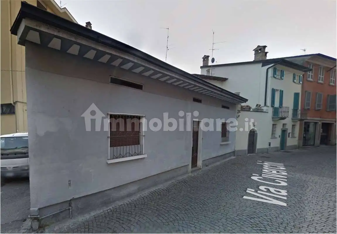 Casa indipendente in asta a Crema