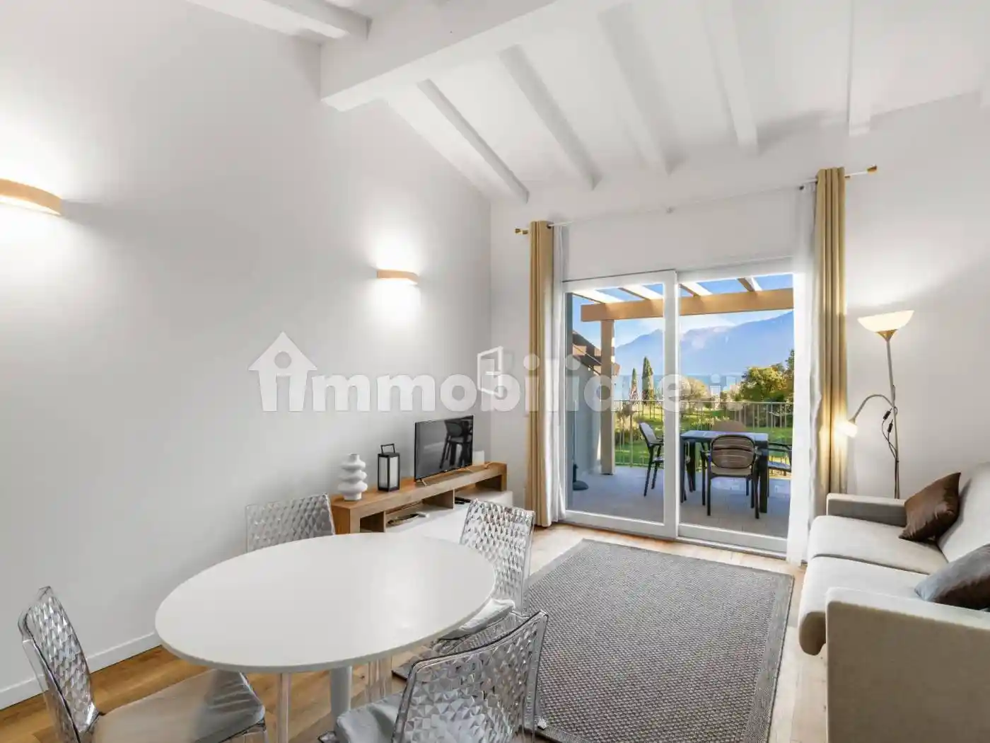 Appartamento in vendita a Toscolano-Maderno