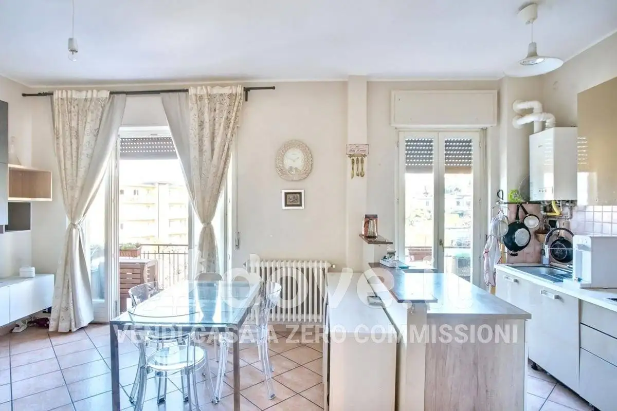 Appartamento in vendita a Sirtori