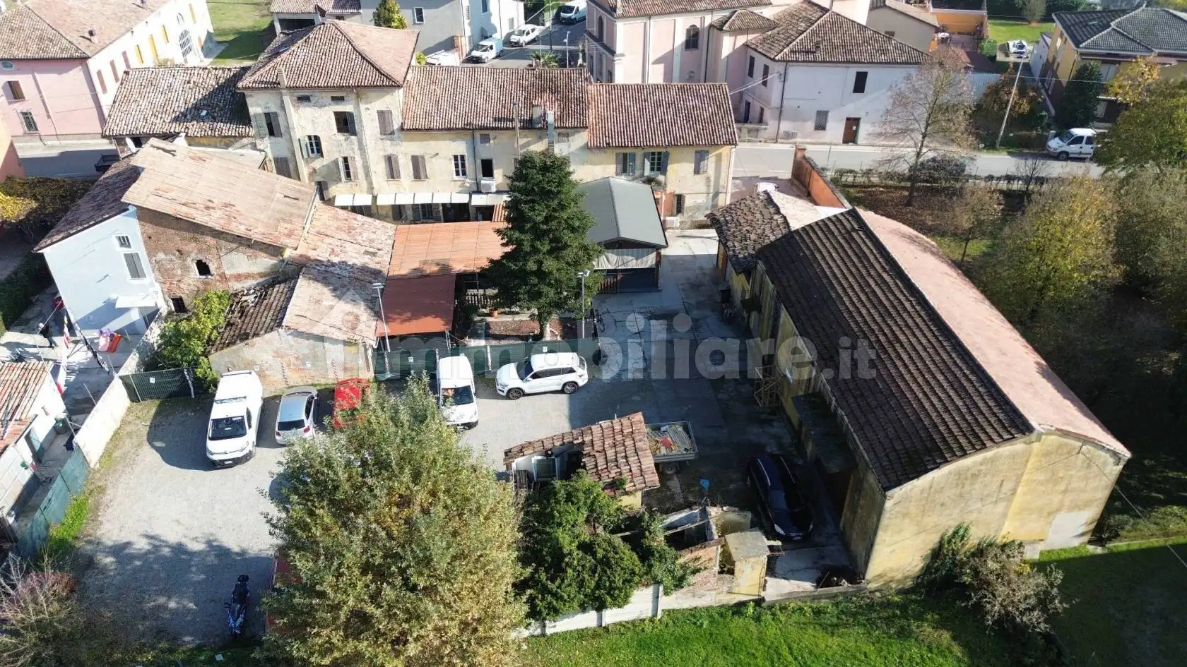 Palazzo - Edificio in Vendita - foto 3