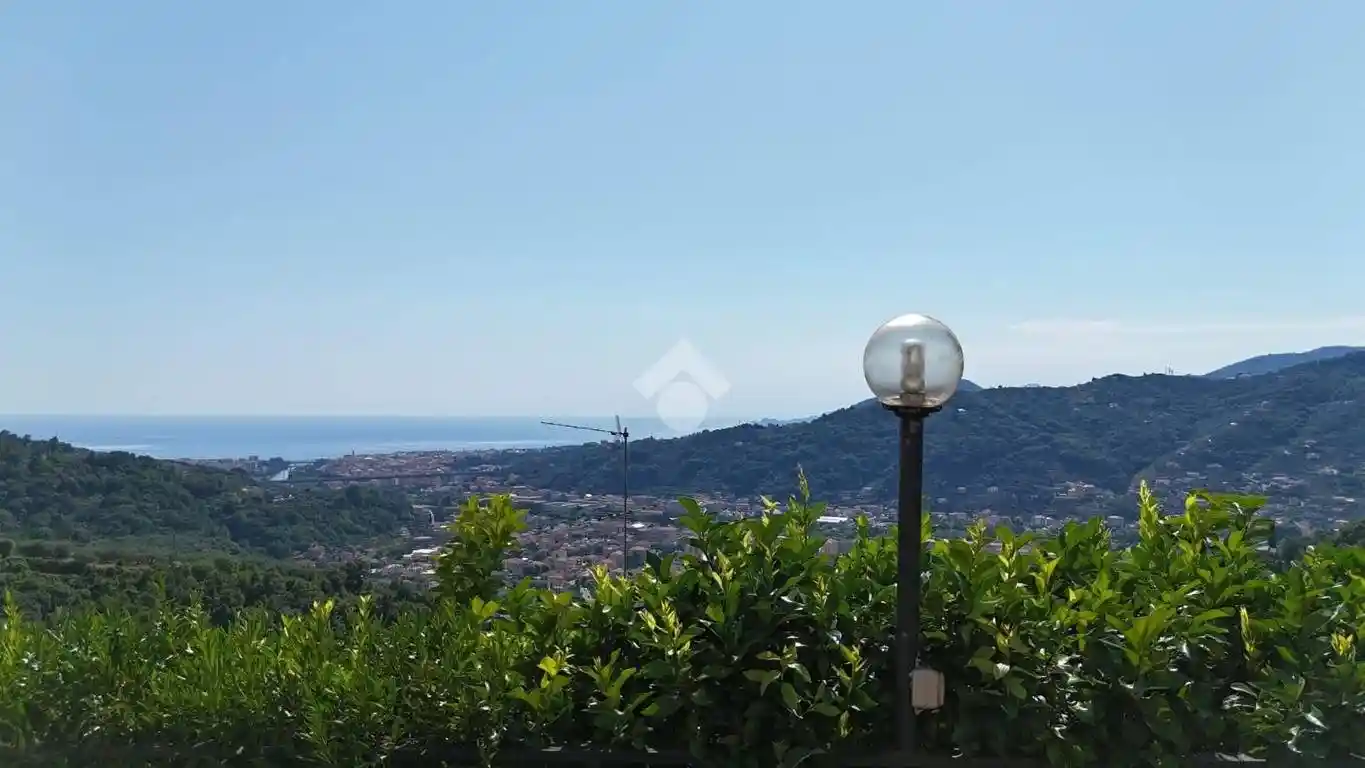 Terratetto plurifamiliare via Domenico Canata 24, Cogorno - foto 2