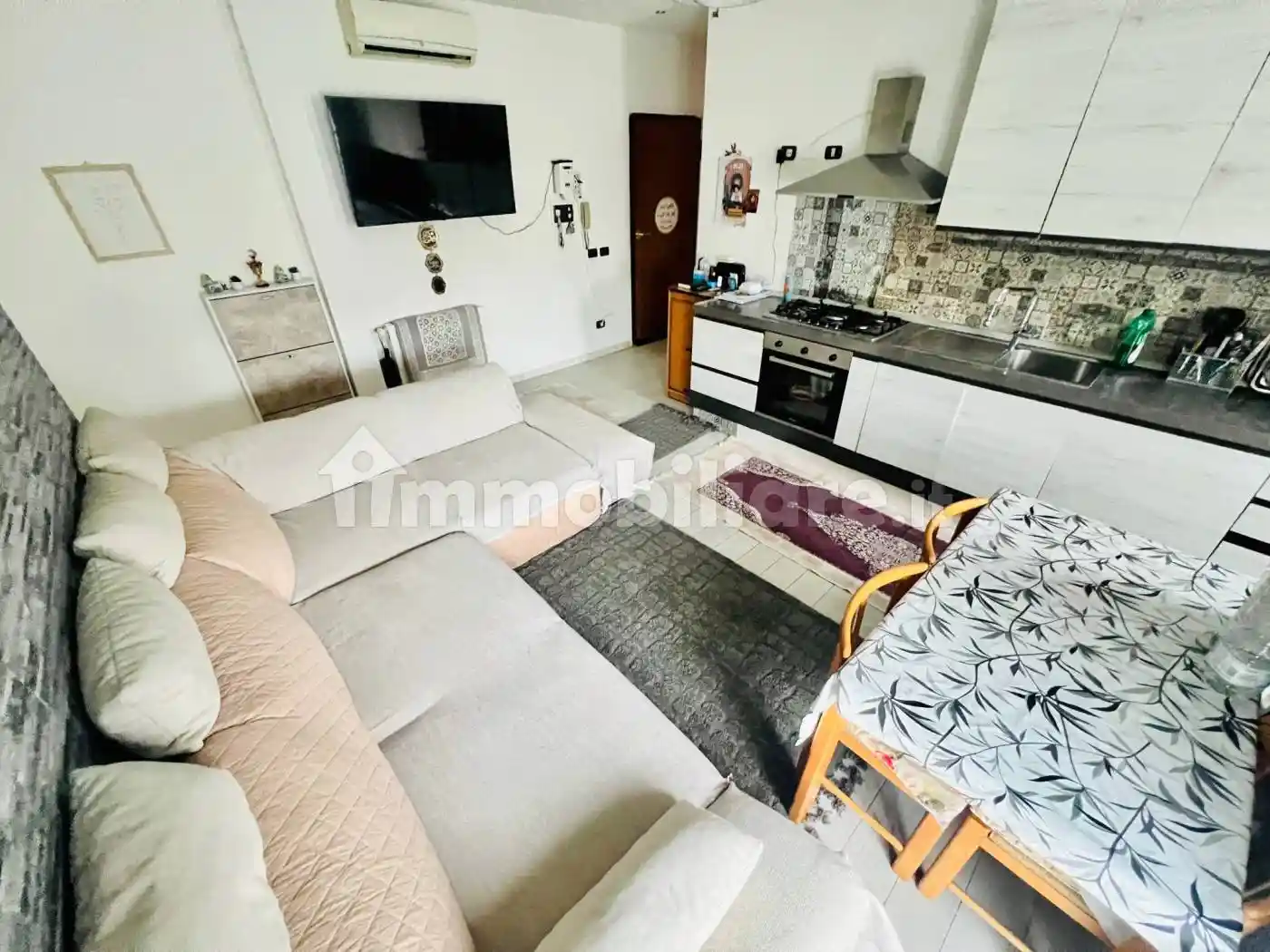 Trilocale ottimo stato, secondo piano, Cassina Amata, Paderno Dugnano - foto 2