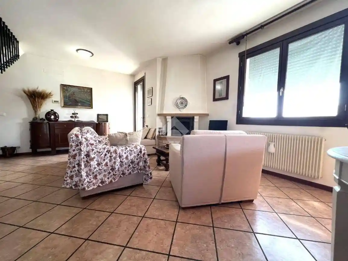 Appartamento buono stato, su più livelli, San Michele Extra, Verona - foto 3