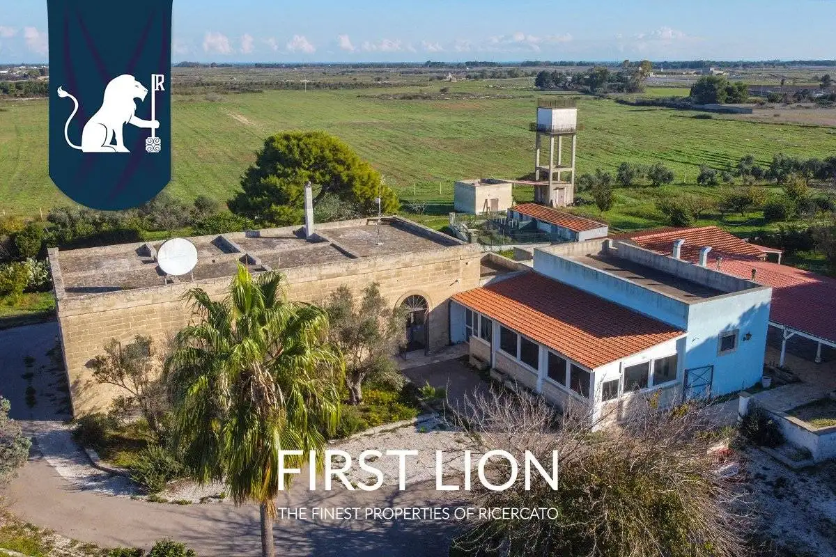 Rustico - Casale in vendita a Lecce