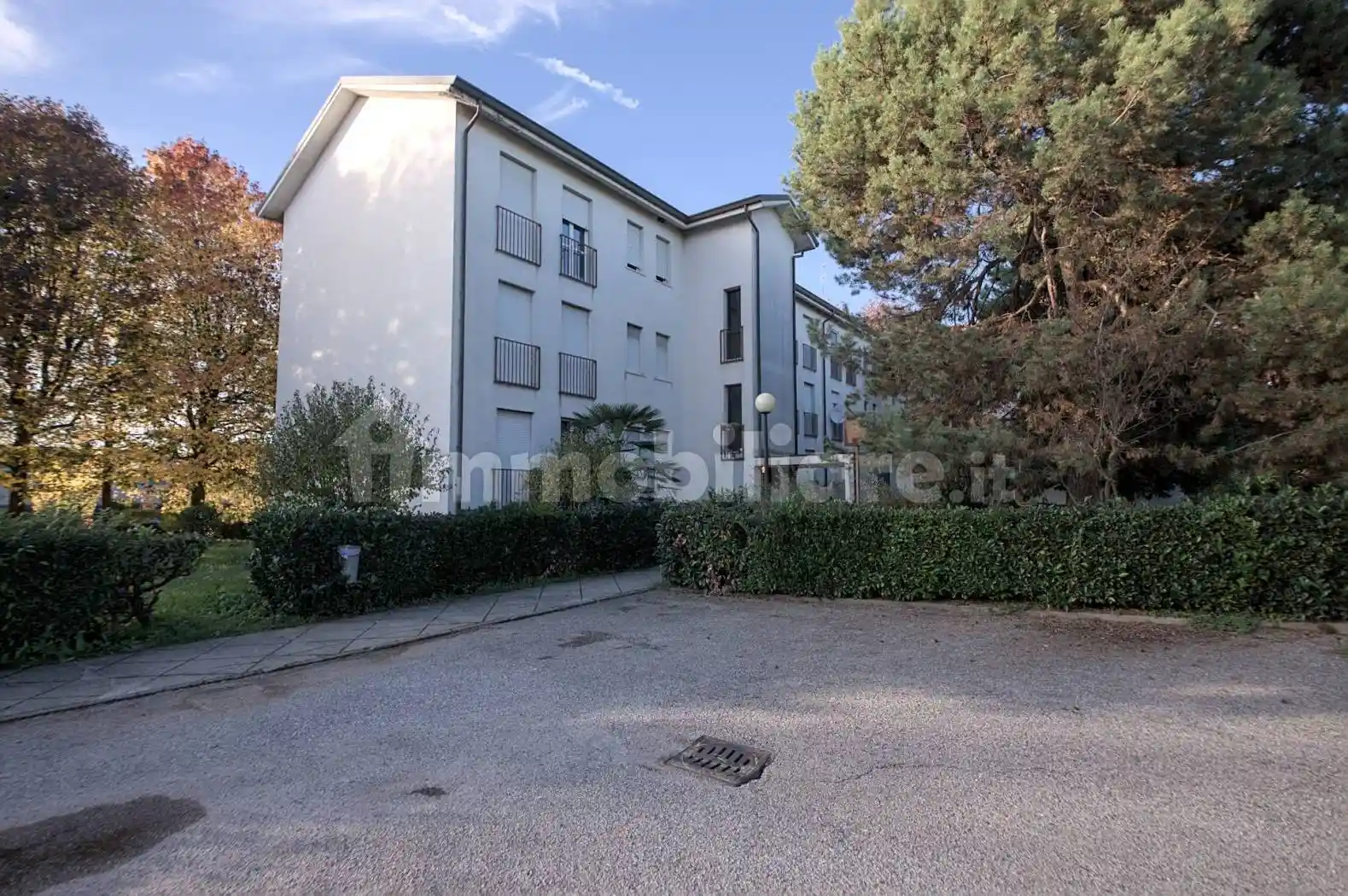 Appartamento in vendita a Garbagnate Milanese