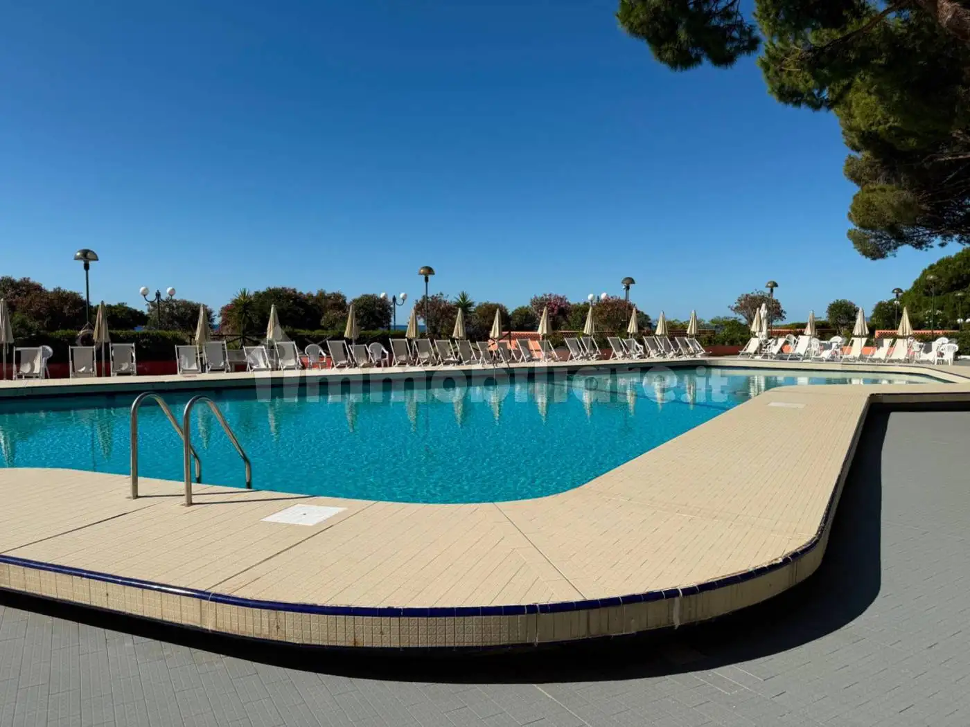 Appartamento in affitto a Arenzano