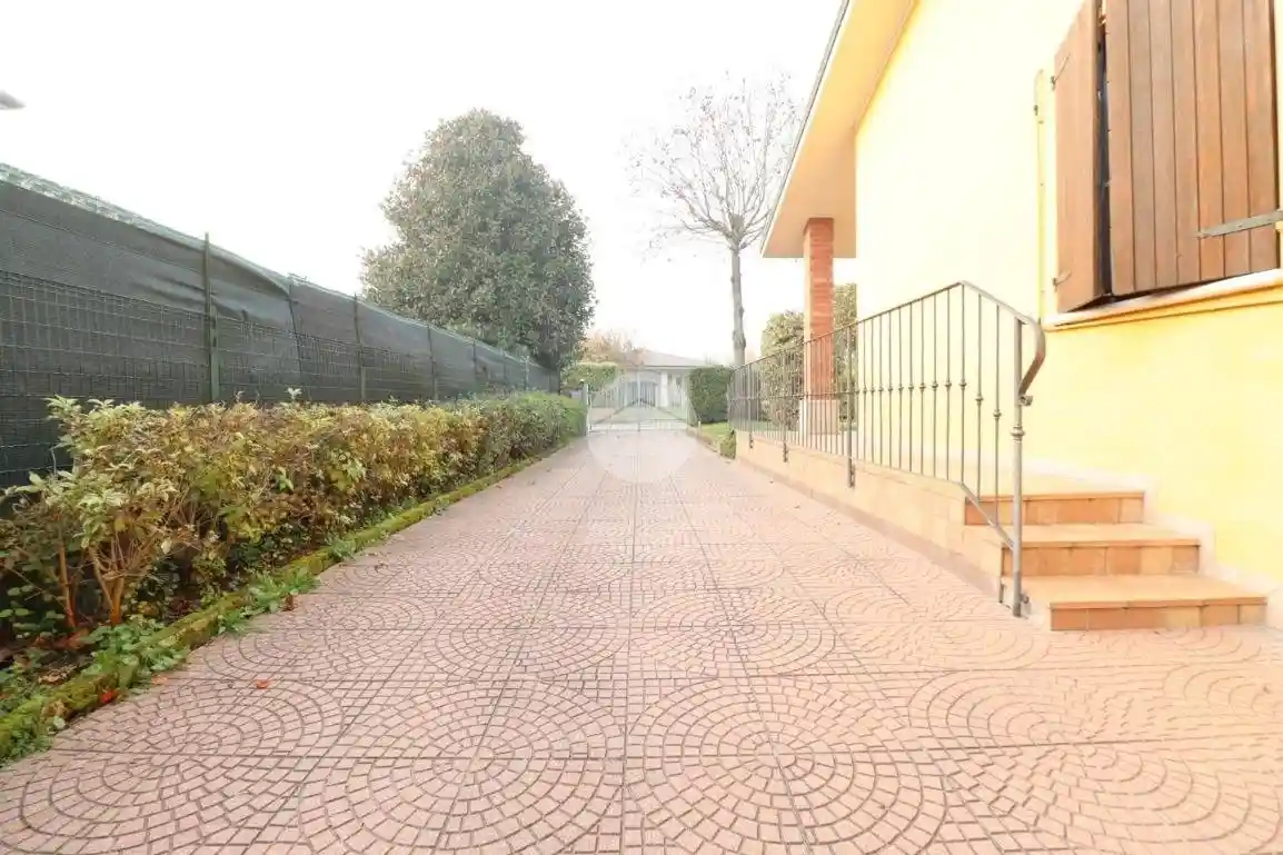 Villa bifamiliare via dei Bersaglieri 20, Castelbelforte - foto 3