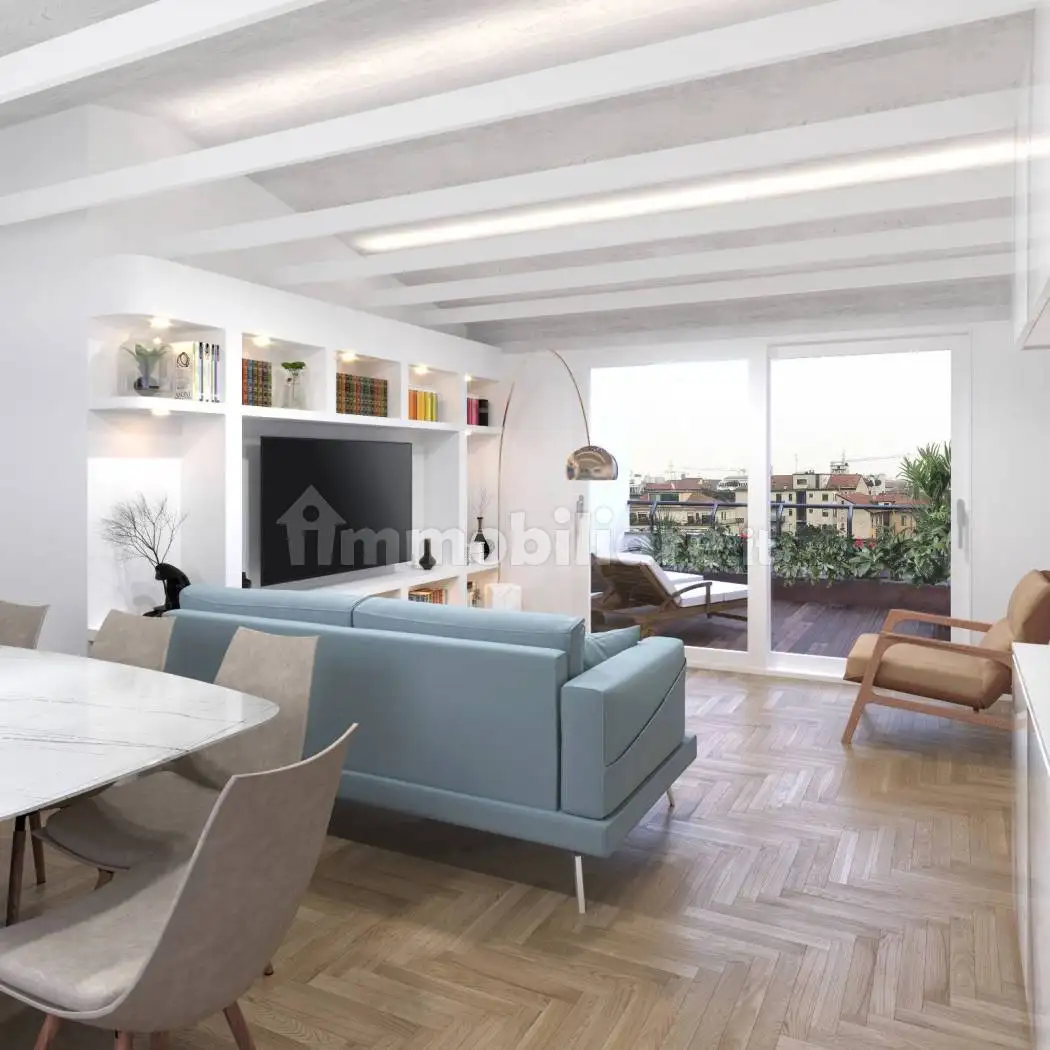 Penthouse - Attic in vendita a Milan