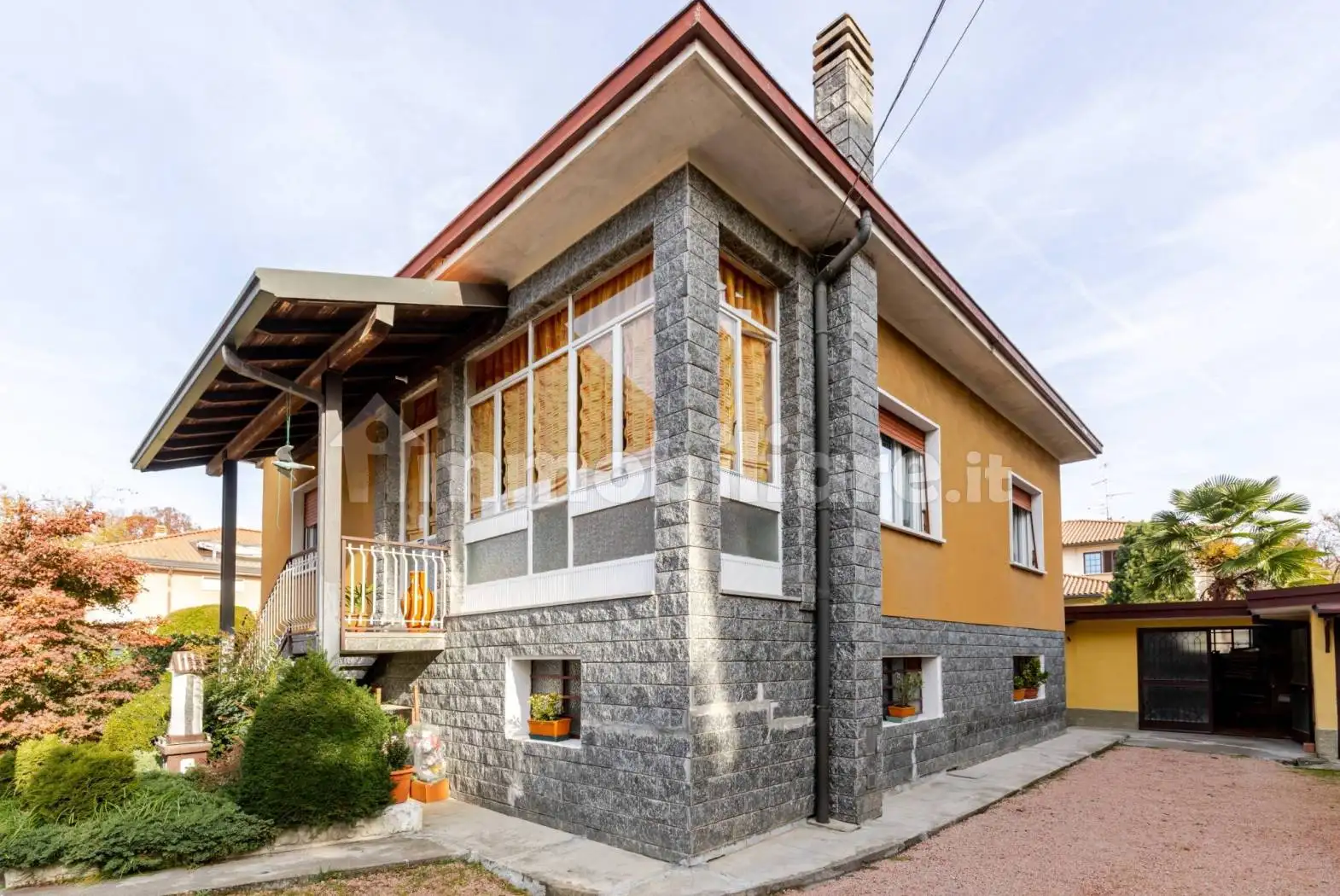 Villa in vendita a Vedano Olona