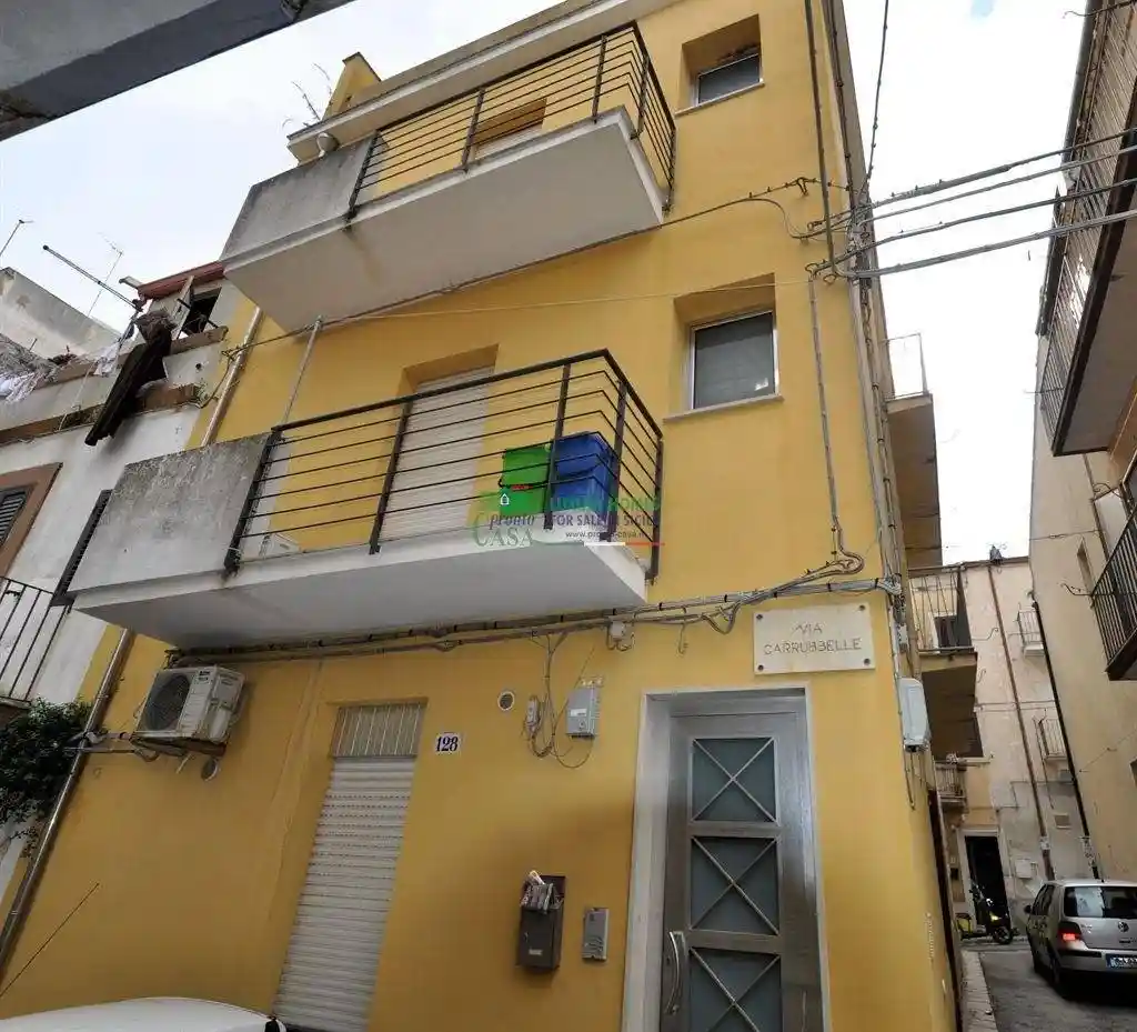 Casa indipendente in vendita a Ragusa