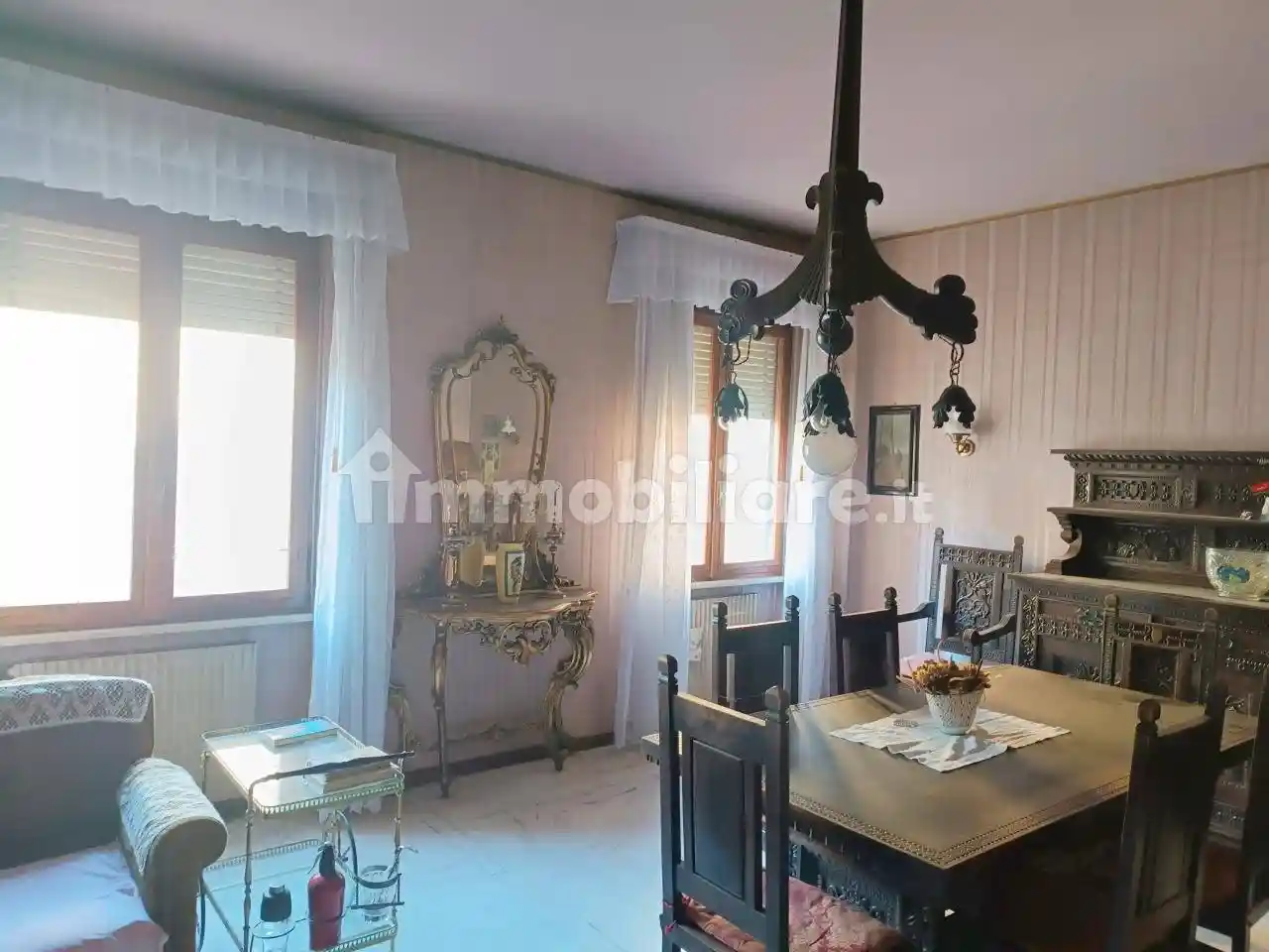Appartamento in vendita a Piacenza