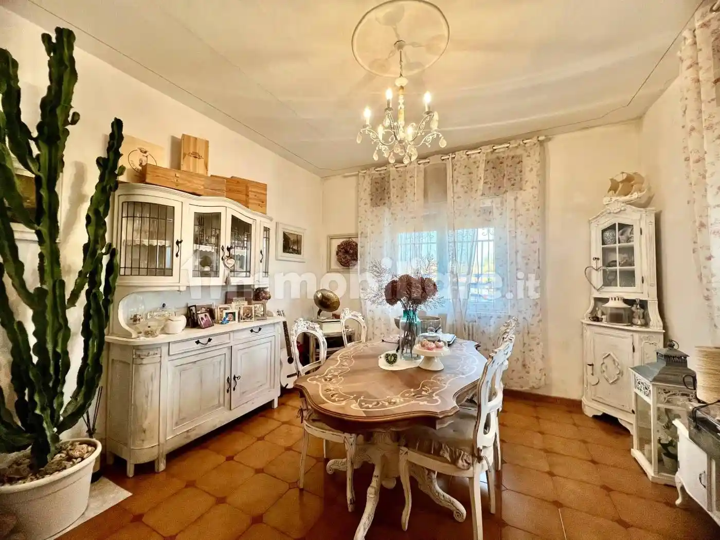 Villa in vendita a Lonato del Garda