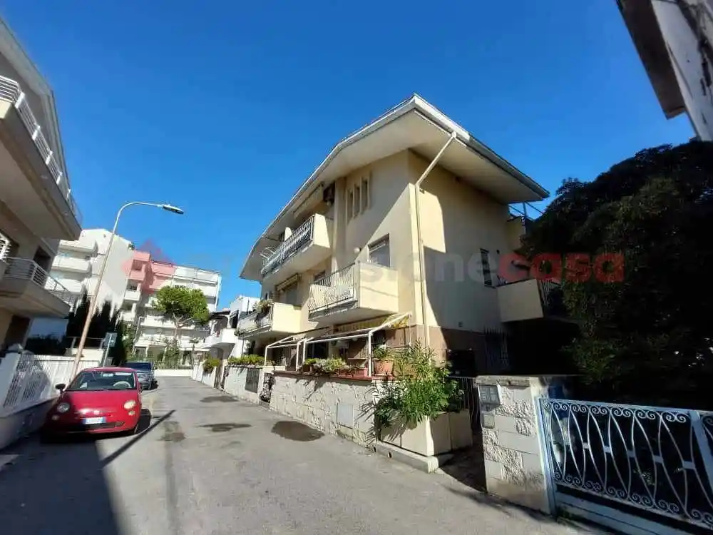 Trilocale via Indipendenza , 9A, Tortoreto Lido, Tortoreto - foto 2