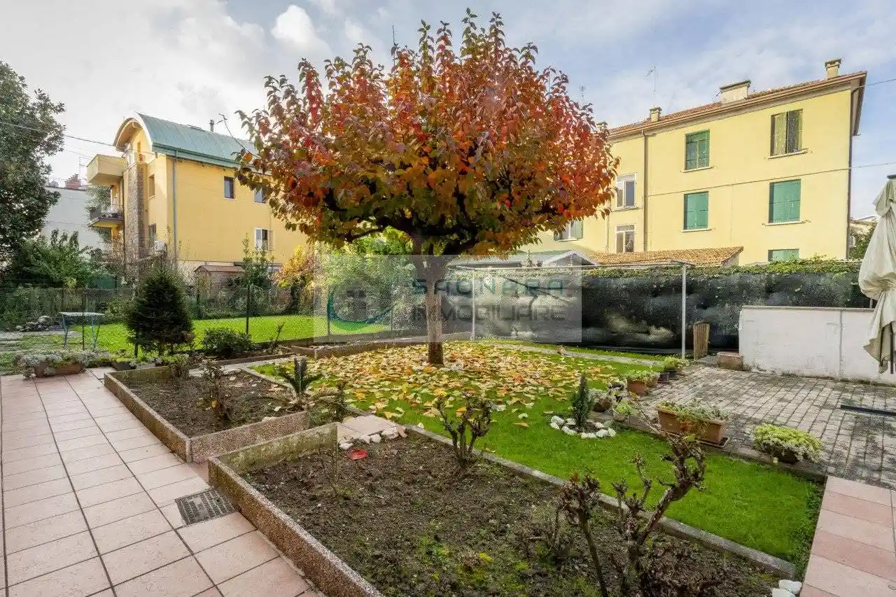 Appartamento in vendita a Padova