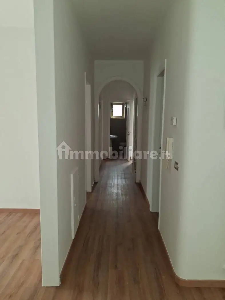 Trilocale via Giovanni Paisiello 7, Centro, Alberobello - foto 3